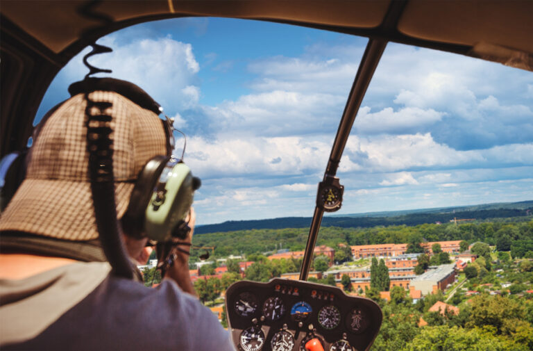 Hubschrauberrundflug – Motiv des Buchungsanbieters