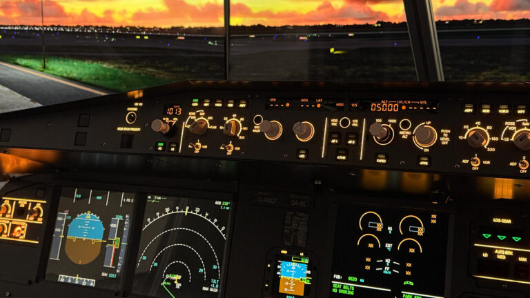 Flugsimulator – Motiv des Buchungsanbieters