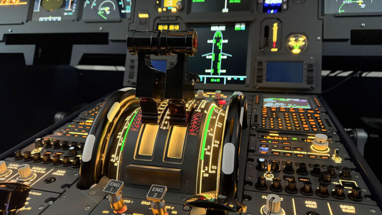 Flugsimulator – Motiv des Buchungsanbieters