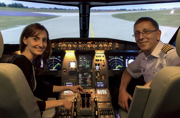 Flugsimulator – Motiv des Buchungsanbieters